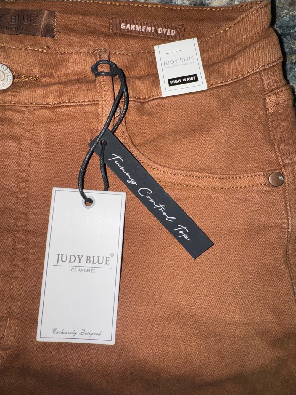 Judy Blue High Waist Garment Dyed Wide Leg Crop Jeans — NWT — Size 9/29 - Picture 7 of 8